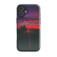Coque iPhone® (Sunset road trip) Home Travel World Store