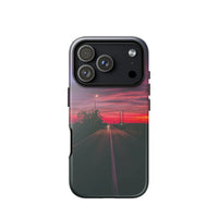 Coque iPhone® (Sunset road trip) Home Travel World Store