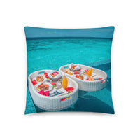 Coussin premium Maldives (jetée en bois et petit déjeuner sur lagon turquoise) Home Travel World Store