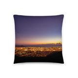 Coussin premium Hawaii (Femme et Honolulu au coucher du soleil) Home Travel World Store