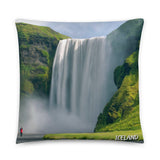 Coussin Island (Reine village et la cascade de Skógafoss) Home Travel World Store