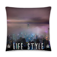 Coussin Life Style ( Ville dans la brume et grimpeur urbain ) Home Travel World Store