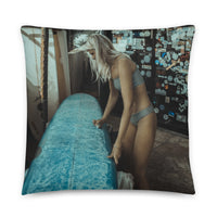 Coussin premium (Surfeuse Californie) Home Travel World Store